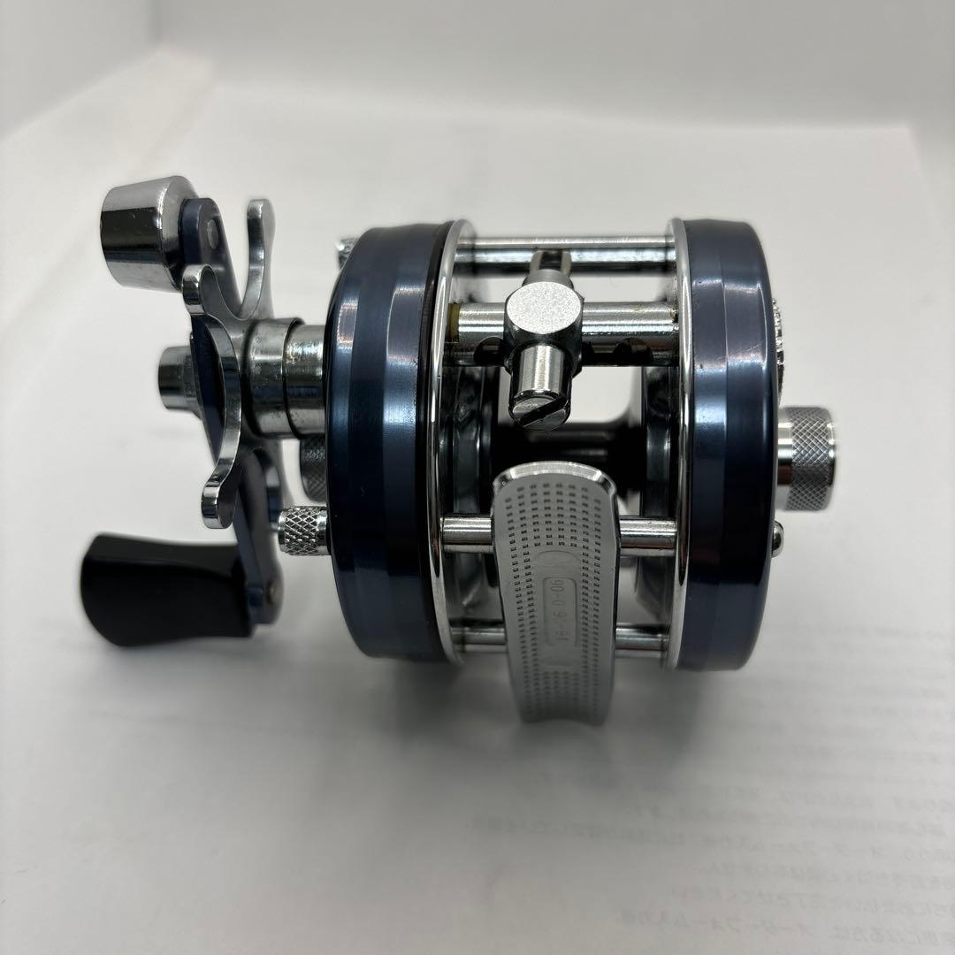 大倉陶園 呉須染付 呉須唐草 花器 花瓶 皇室御用達 未使用保管品 大倉