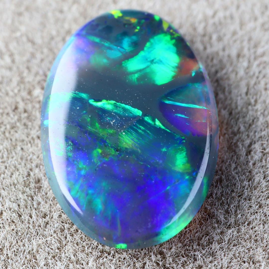 マテリアルオパール 宝石