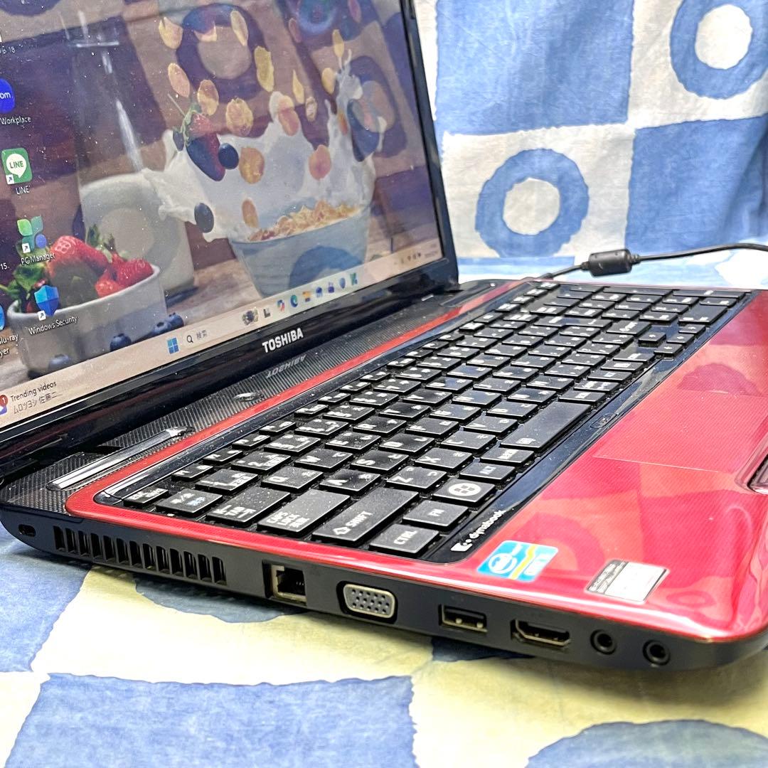 SSDでサクサク快適 高性能i5 大人気赤ノ トパソコン ブル レイ Win11