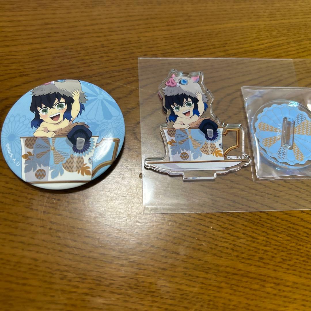 鬼滅の刃 嘴平伊之助 アクリルスタンド 缶バッジ - メルカリ