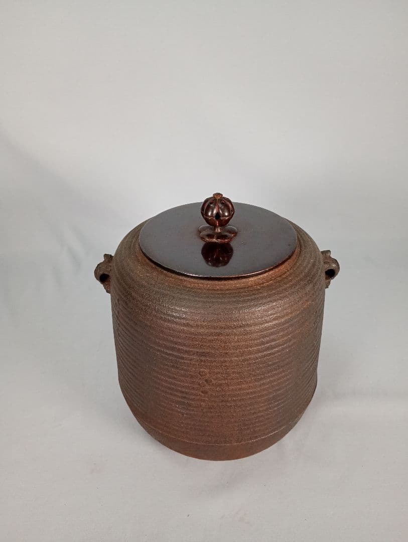 茶道具】亀甲耳千筋筒釜 金森紹栄造 茶釜 釜370 - メルカリ