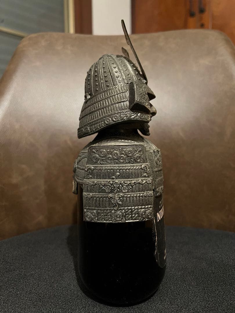 NIKKA WHISKY 武士デザインボトル NIKKA WHISKY 武士の頭部デザイン