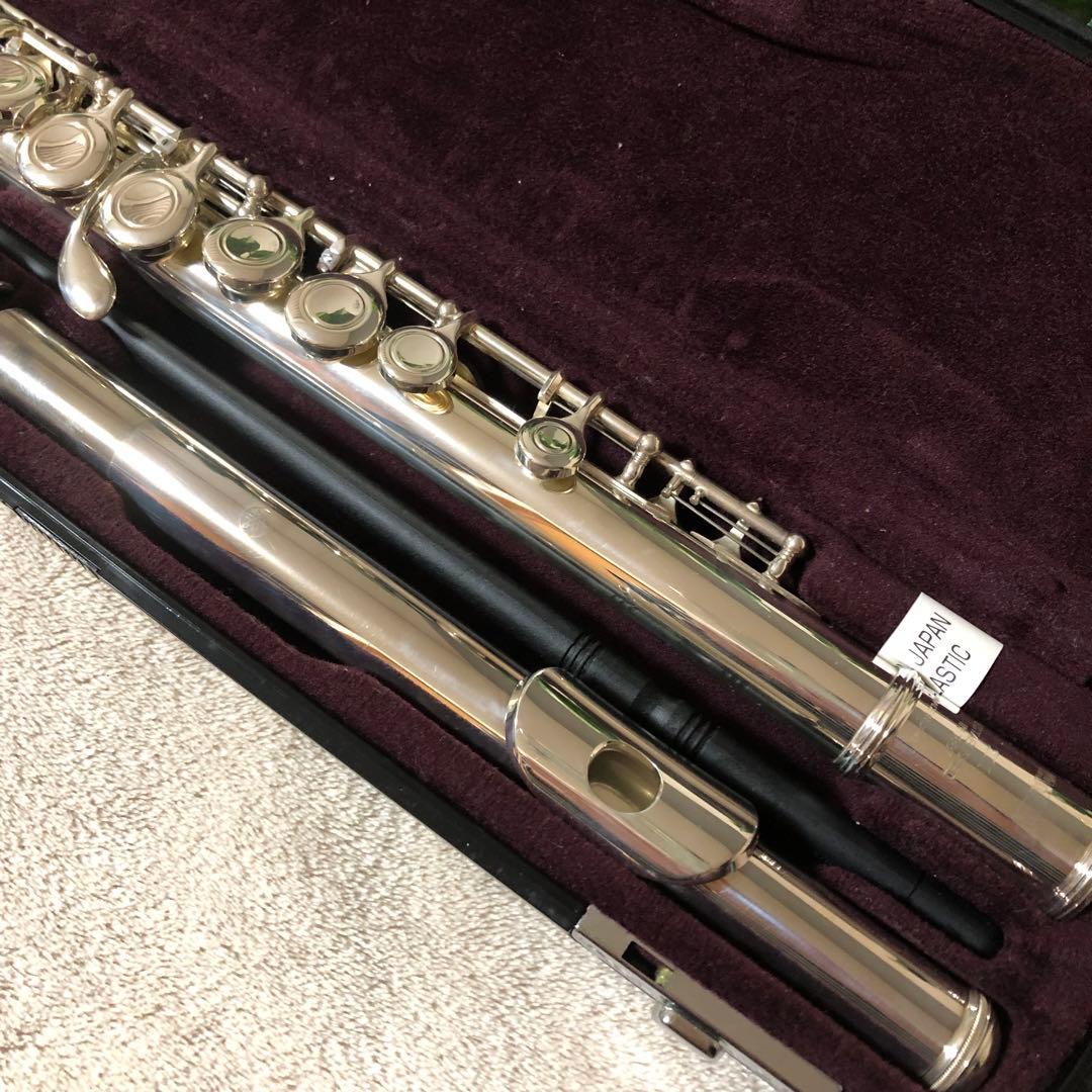 YAMAHA ヤマハ　フルート　木管楽器　YFL-211 ケース付き　日本製