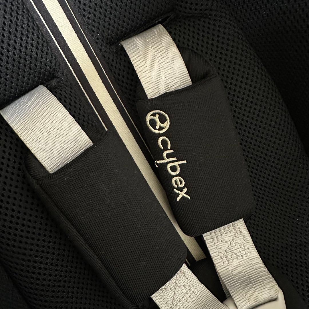 【美品】再値下げ中cybex クラウドG i-Size plus ムーンブラック