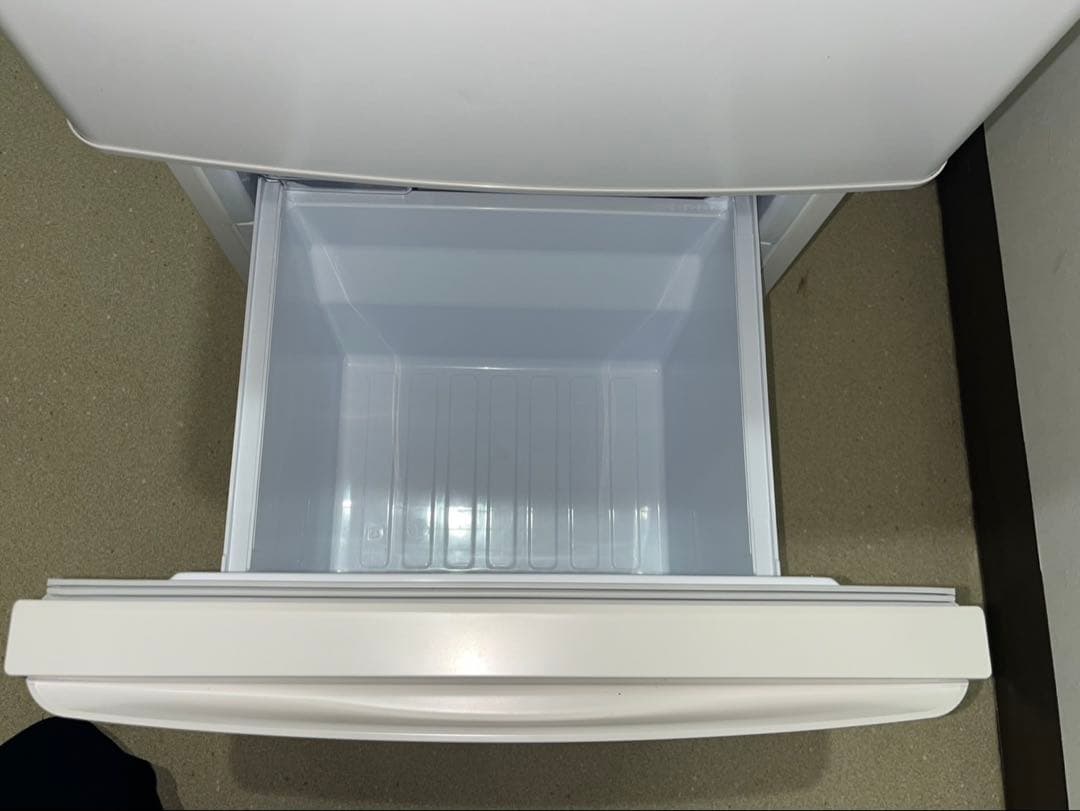 三菱 冷蔵庫 MR-P15E4K-W 146L 2024年製 ホワイト