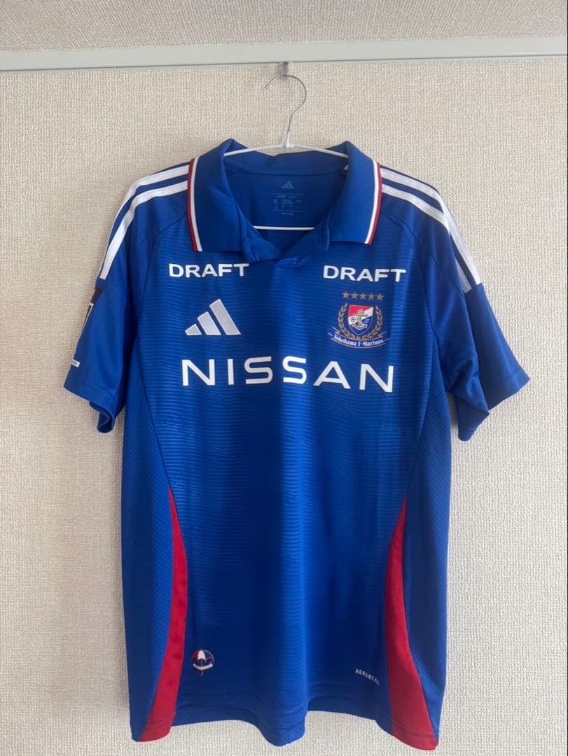 横浜F・マリノス 2025 ホームユニフォーム #22 角田涼太朗　XLサイズ 横浜F・マリノス 2025 ホームユニフォーム #22 角田涼太朗 XLサイズ