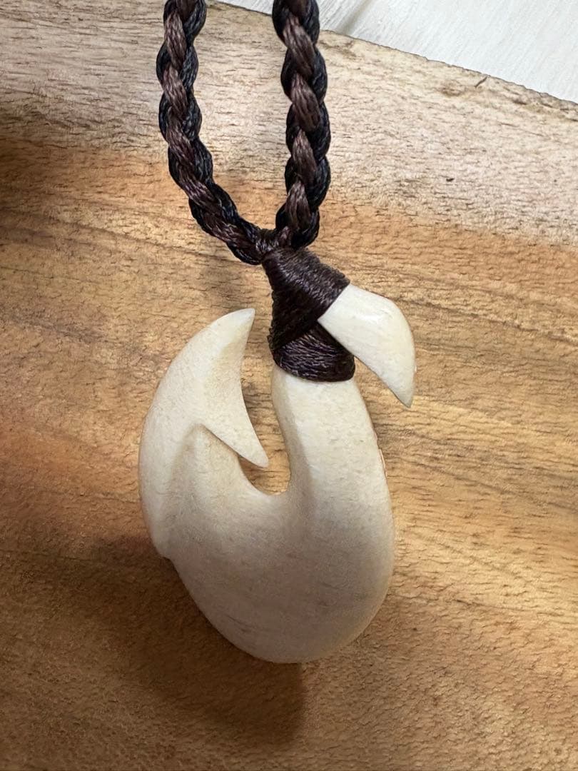 ボーンカービングネックレス(sw62)マッコウ アクセサリー