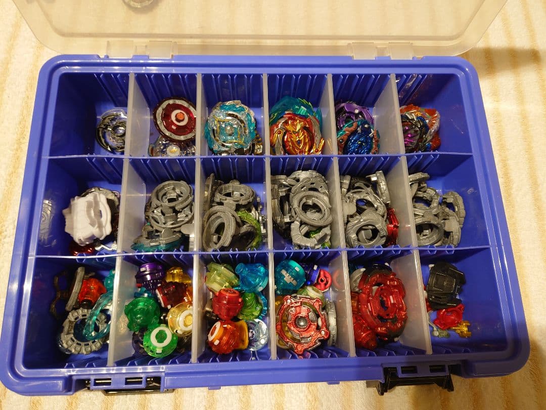 ベイブレードバースト引退品まとめ売りジャンク