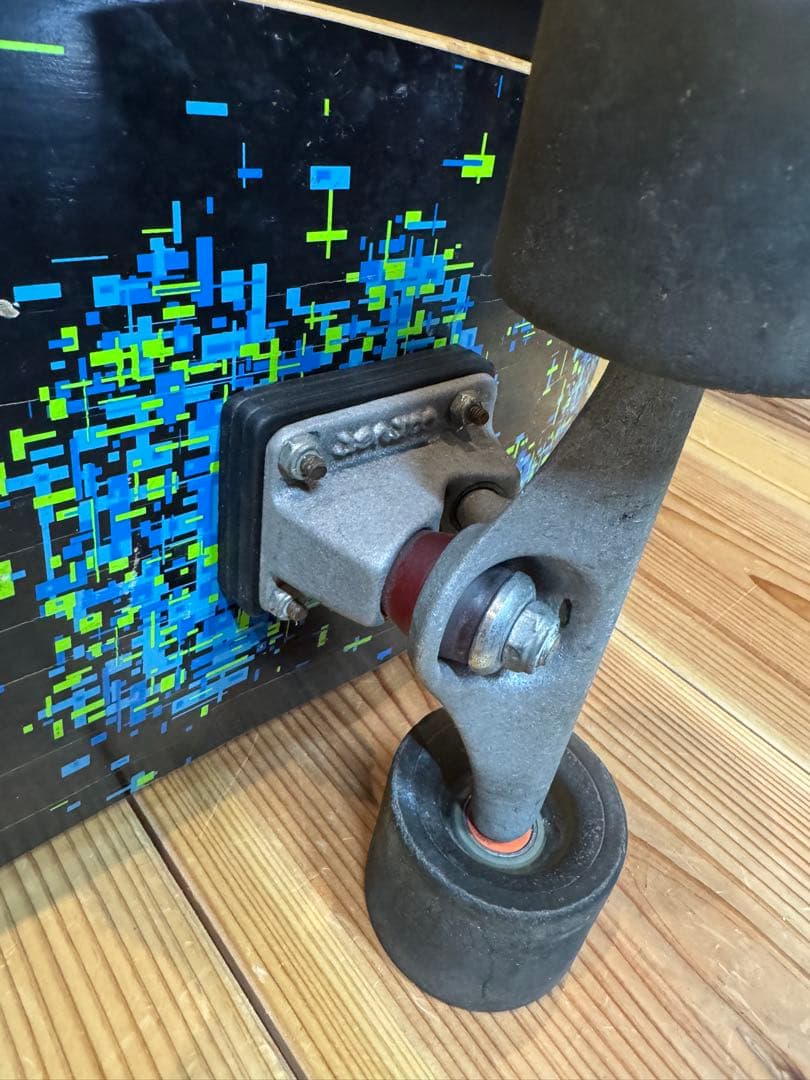 スケートボード Carver カーバー　C7トラック