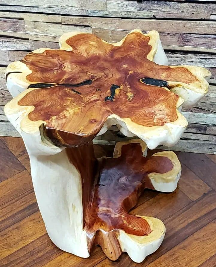 貝塚伊吹丸太サイドテーブル 10000円→8500円