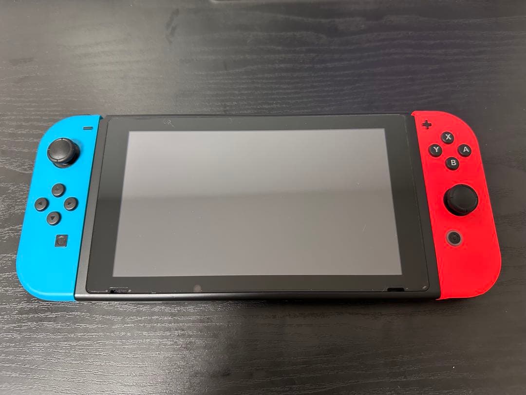 Nintendo Switch 本体（使用数回・液晶フィルム施工済み）