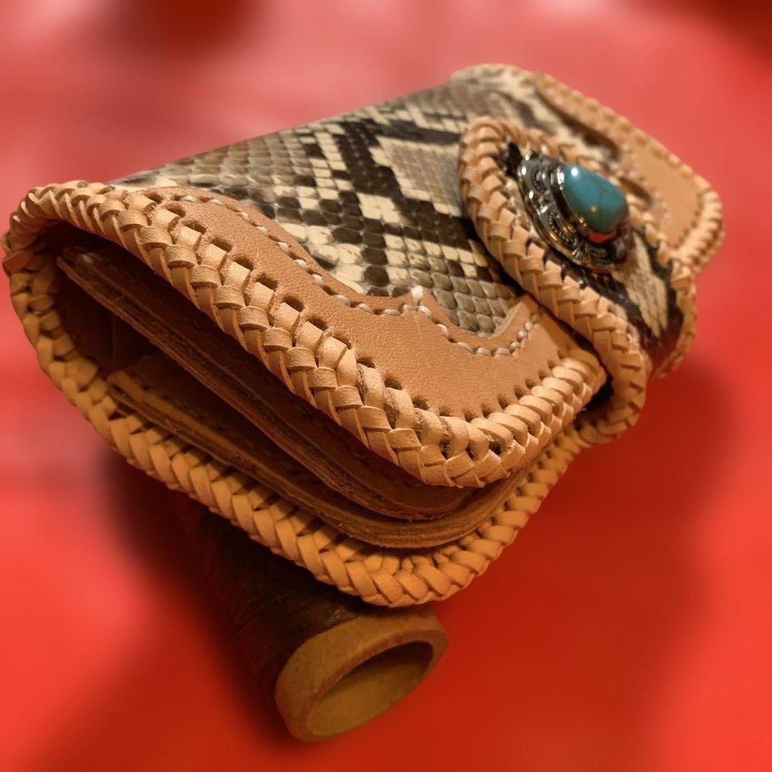 ハンドメイドレザークラフトダイヤモンドパイソンミドルウォレットヌメ革牛レース編み