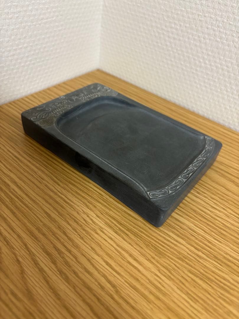 歙州魚子紋鐘様硯 書道具 古硯 唐物 中国古玩　骨董品 専用箱付き