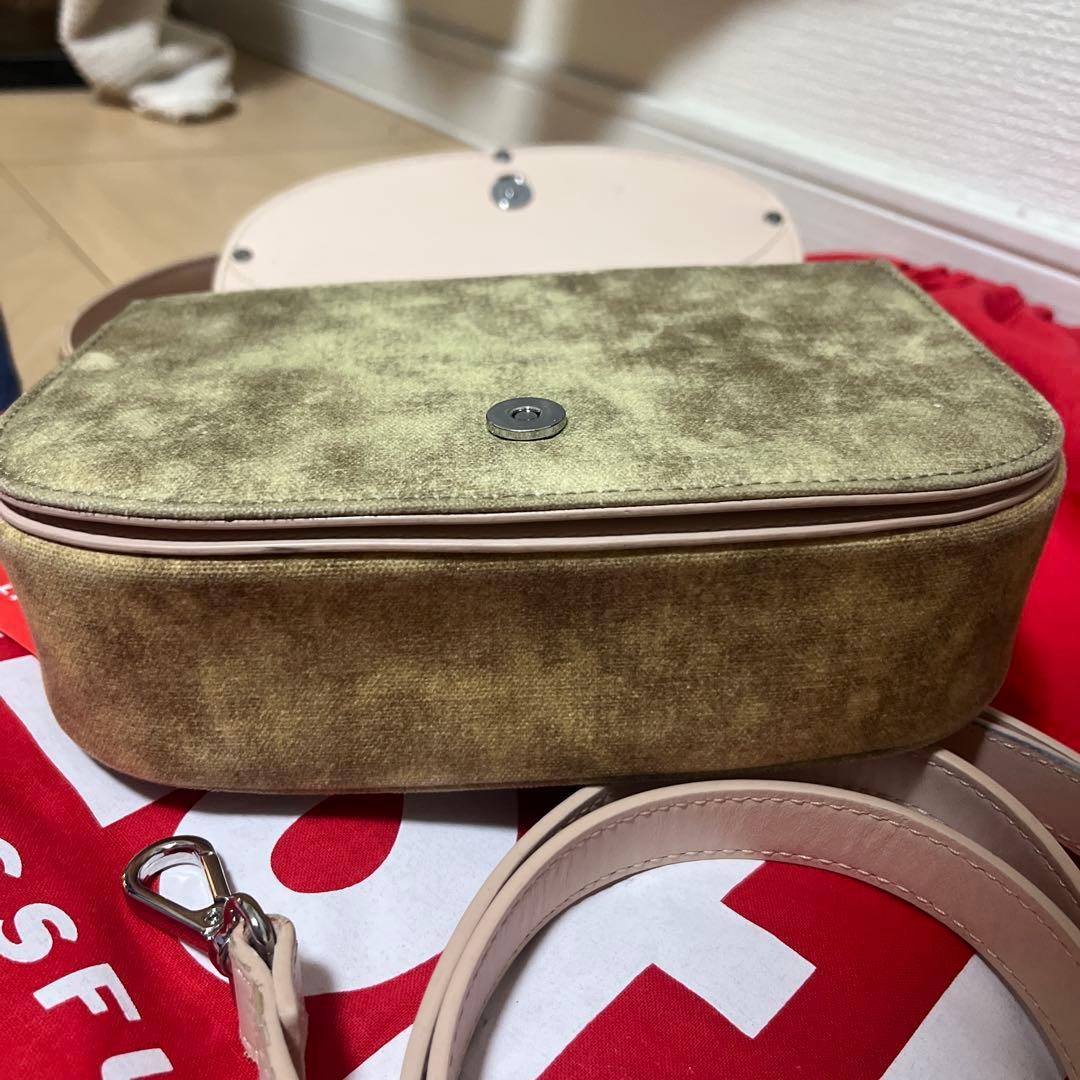 DIESEL オリーブグリーン ショルダーバッグ 1dr