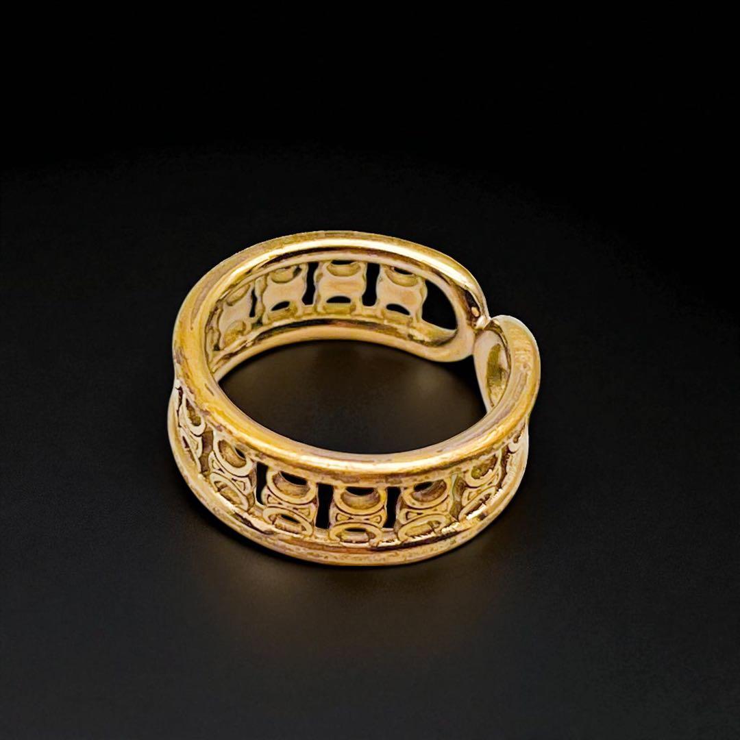 【美品】セリーヌ マイヨン トリオンフ ヴィンテージリング ゴールド　491