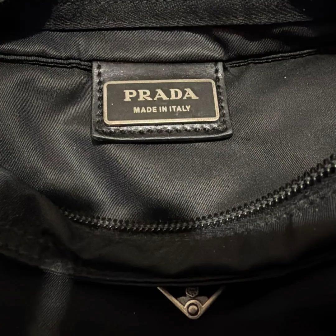 PRADA ショルダーバック