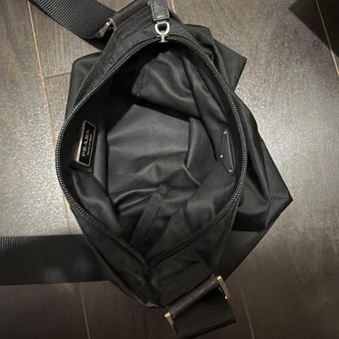 PRADA ショルダーバック