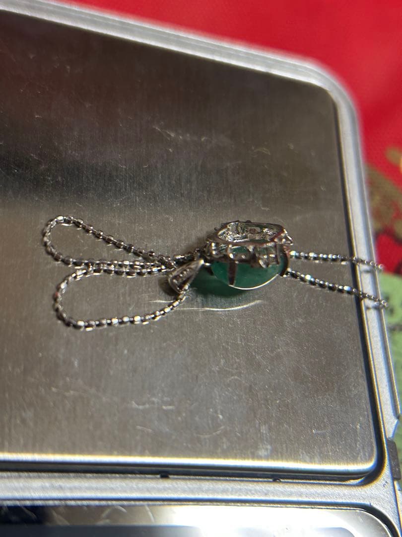 み*い様 プラチナ製リングとk18ネックレス、プラチナエメラルドトップセット