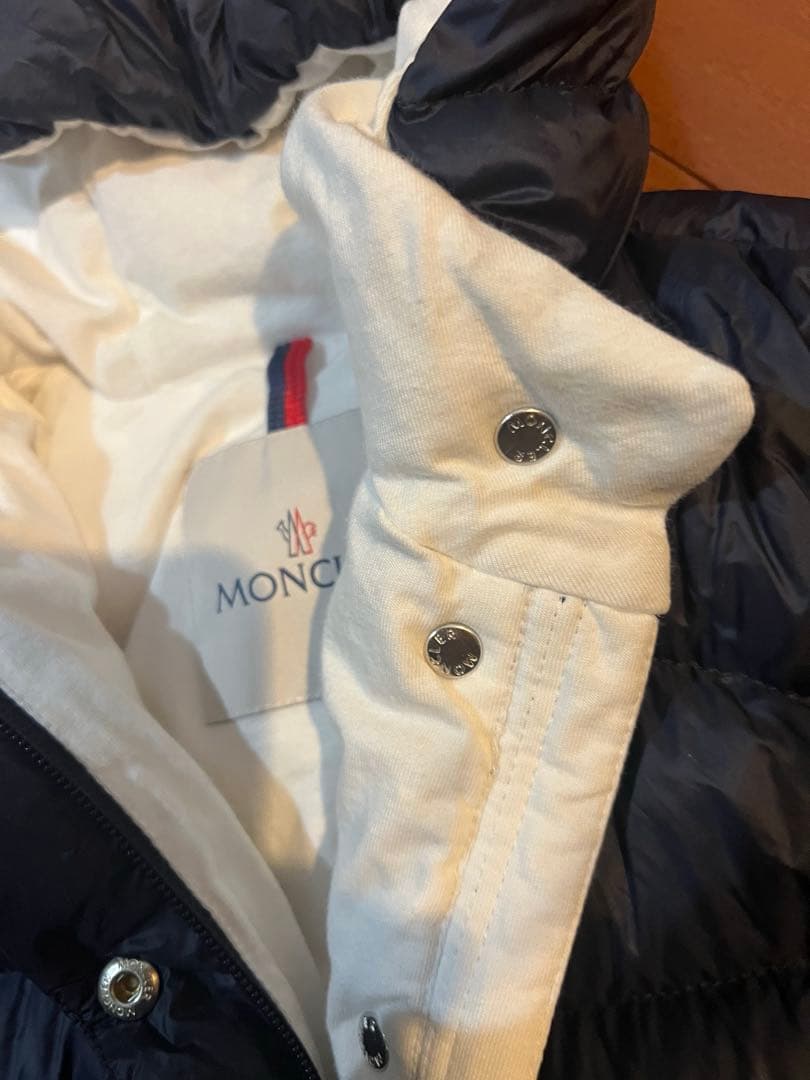 MONCLER ネイビー ダウン　2Y 92㎝