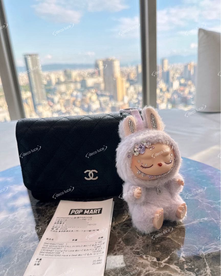 スワロフスキー ラブブ デコレーション シート Have a Seat ZIZI