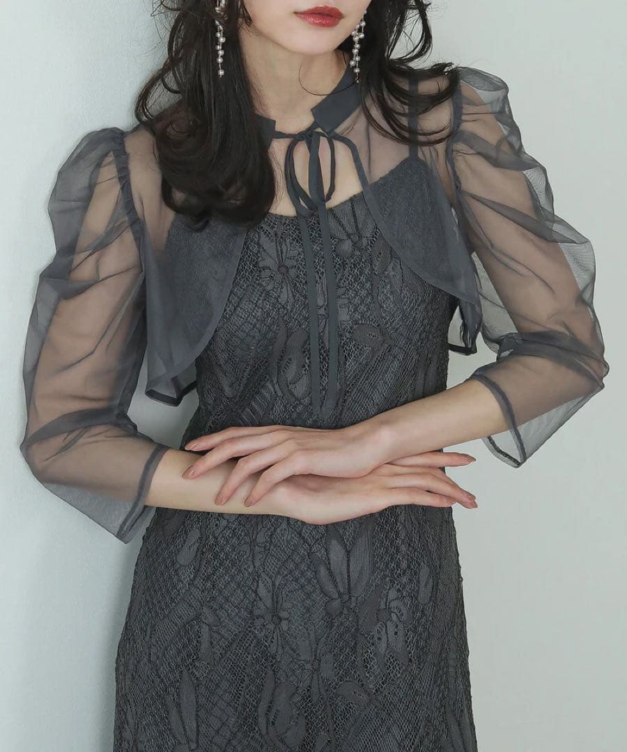 kana チュールボレロ ざっくりレース 3way ドレス チャコールグレー