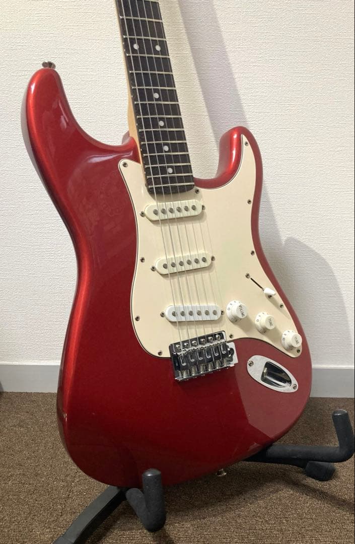 BUSKER'S ストラトキャスター　赤 ギターを挫折したくないあなたへ】 BUSKER'S BST-Standard 超初心者