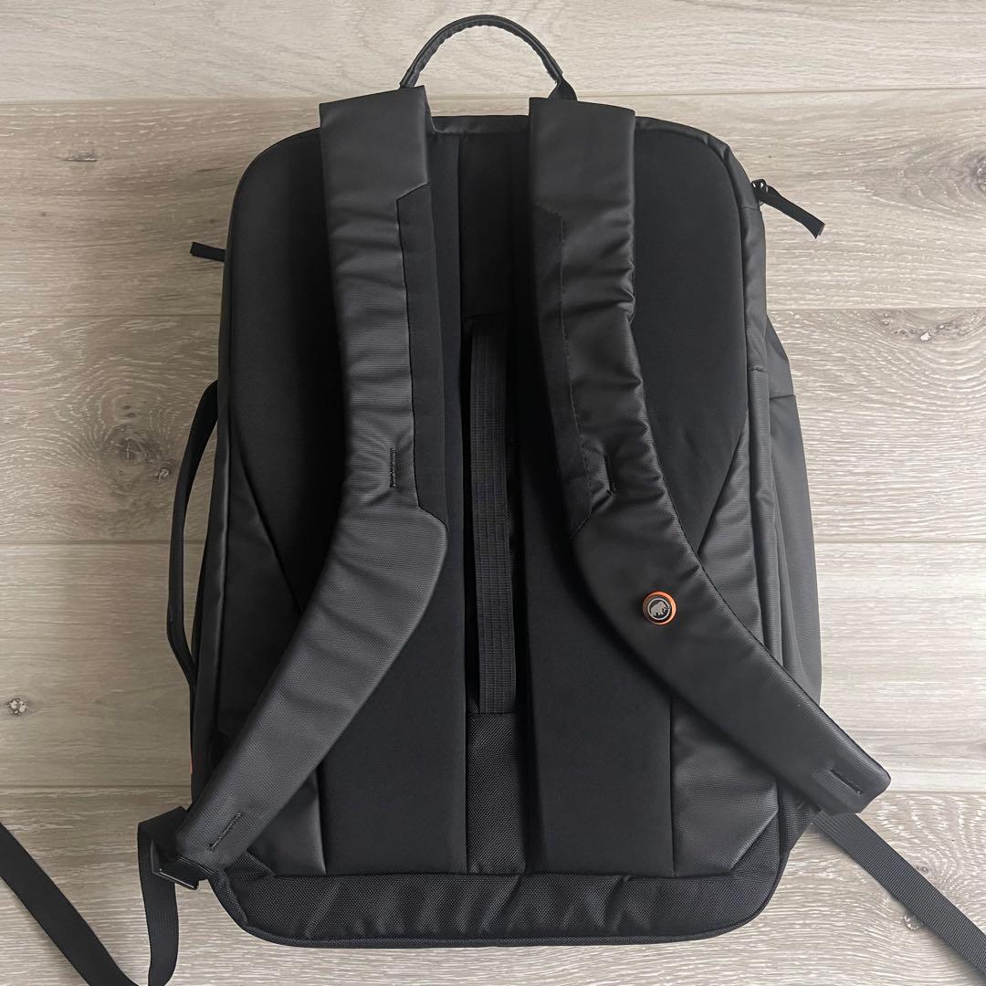 マムート リュック　セオン トランスポーター 25 ビジネスリュック　ブラック