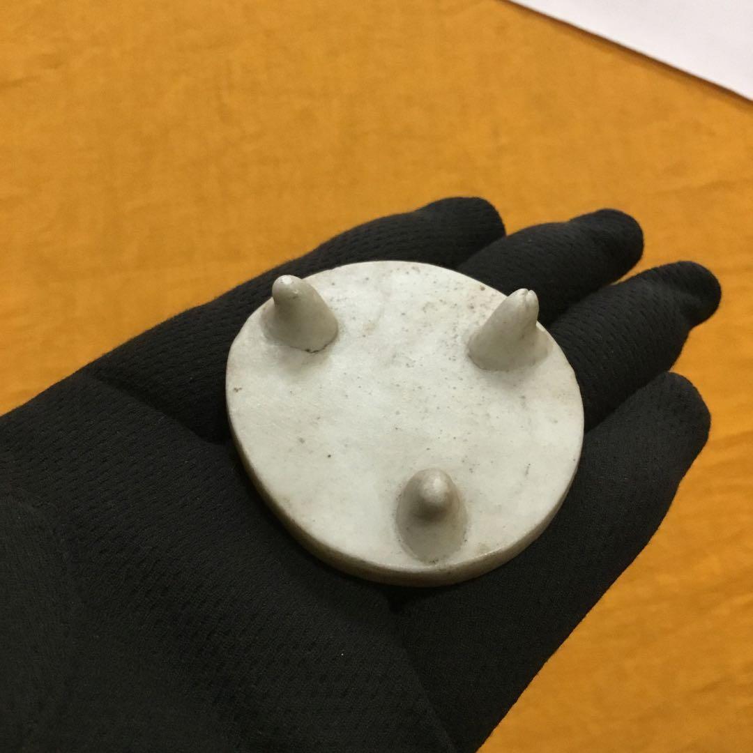 小さな飾り台 磁器