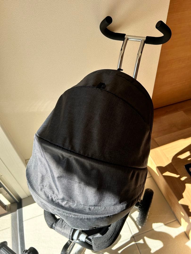 美品！】4way 折りたたみ三輪車(白×ダークグレー)