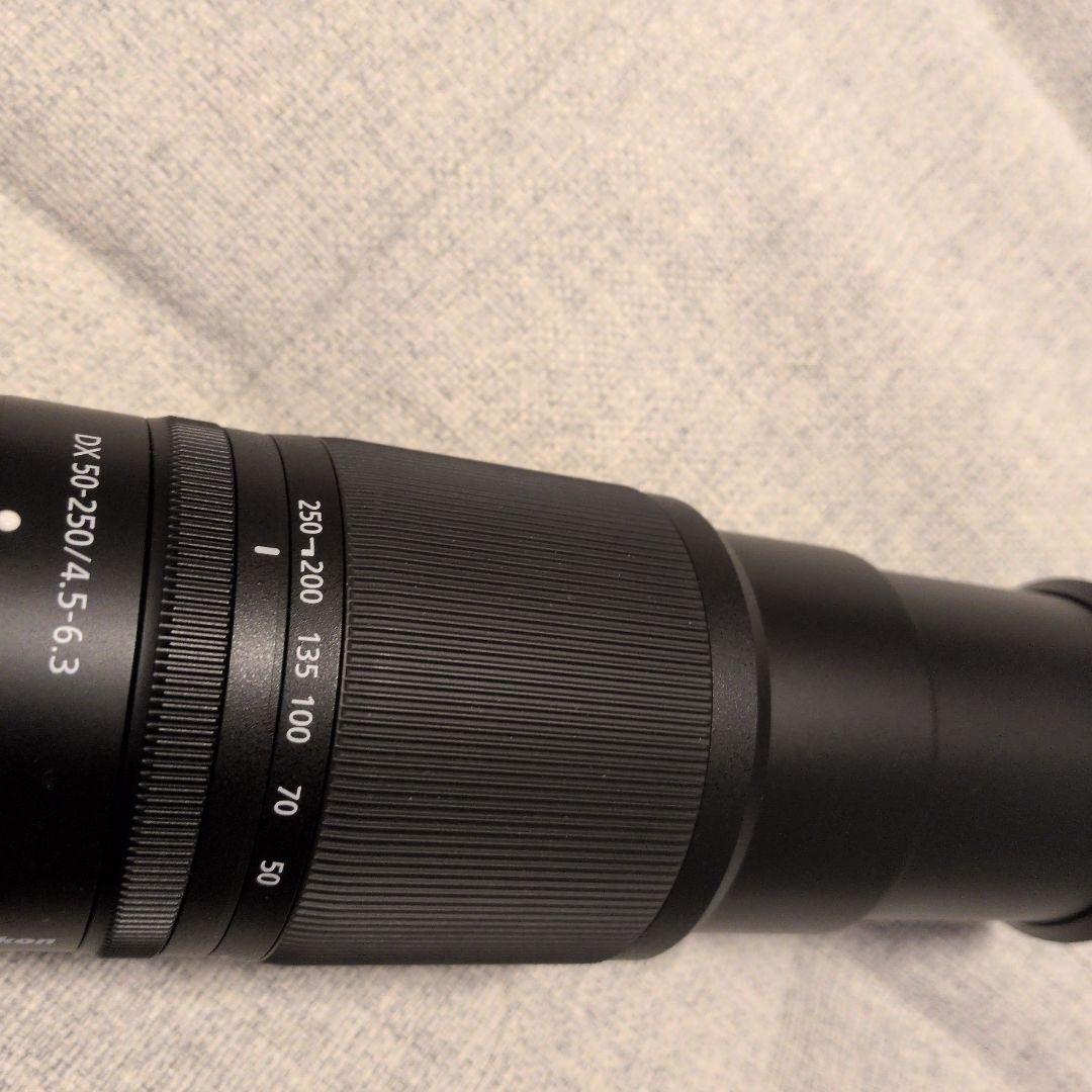ニコンNikon NIKKOR DX 50-250mm f/4.5-6.3 VR