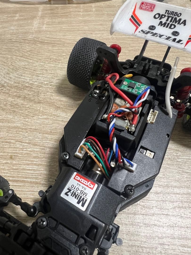 京商　ミニッツ　mini-z Buggy MB-010 Series ラジコン。