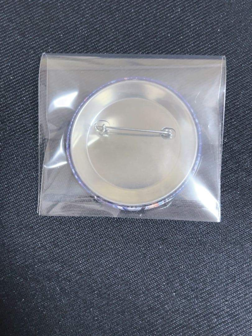 ホロライブ 天音かなた 1stアルバム Unknown DIVA 缶バッジ 1個 - メルカリ