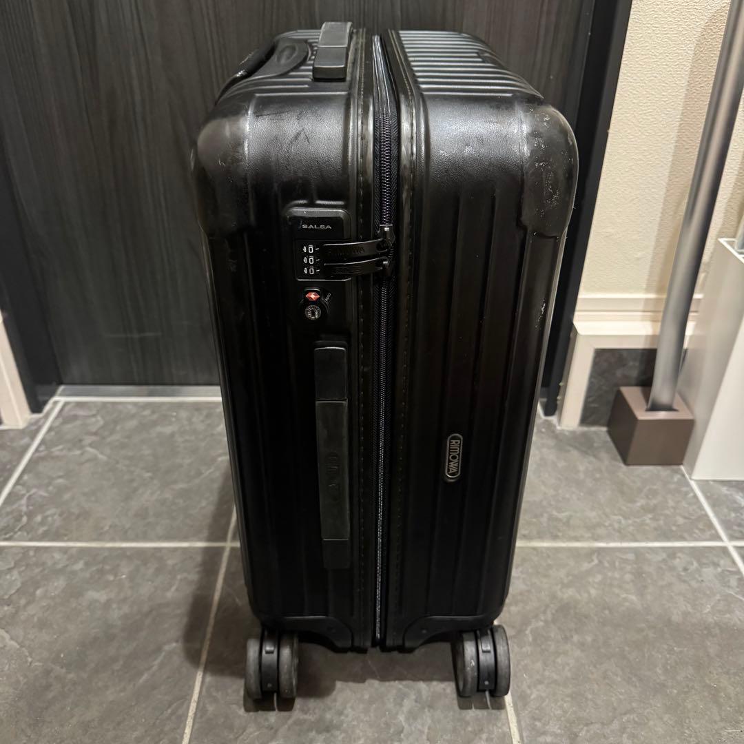 RIMOWA リモワ 4輪 SalsaDeluxeHybrid 黒 ⭐︎廃盤希少希少 廃番