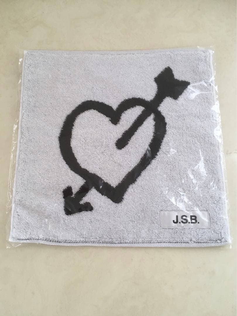 新品 J.S.B.ハンドタオル ハンカチ4点セット♪ - メルカリ