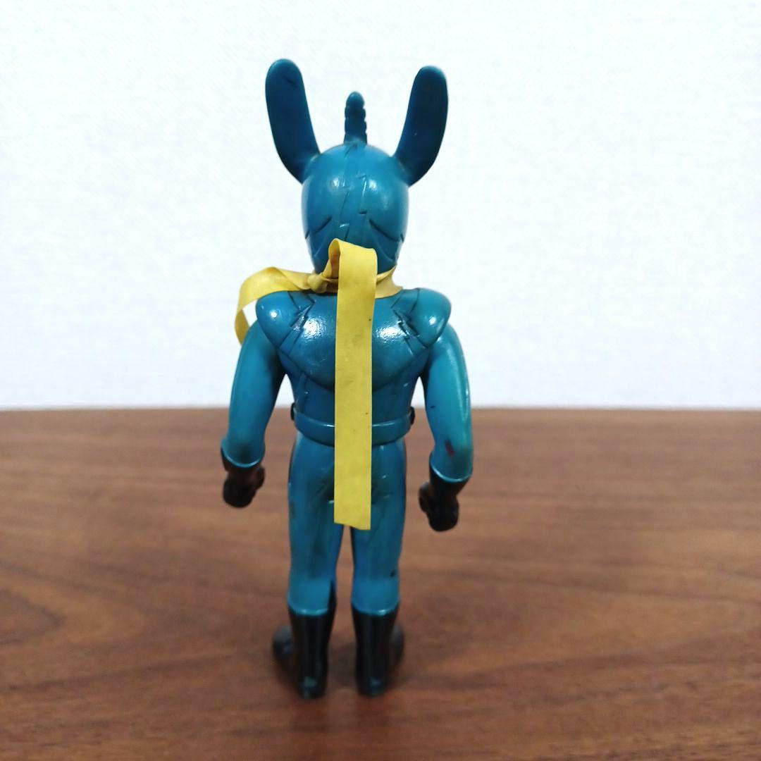 当時もの ポピー製 140㎜「イナズマン」マフラー付き希少ソフビフィギュア