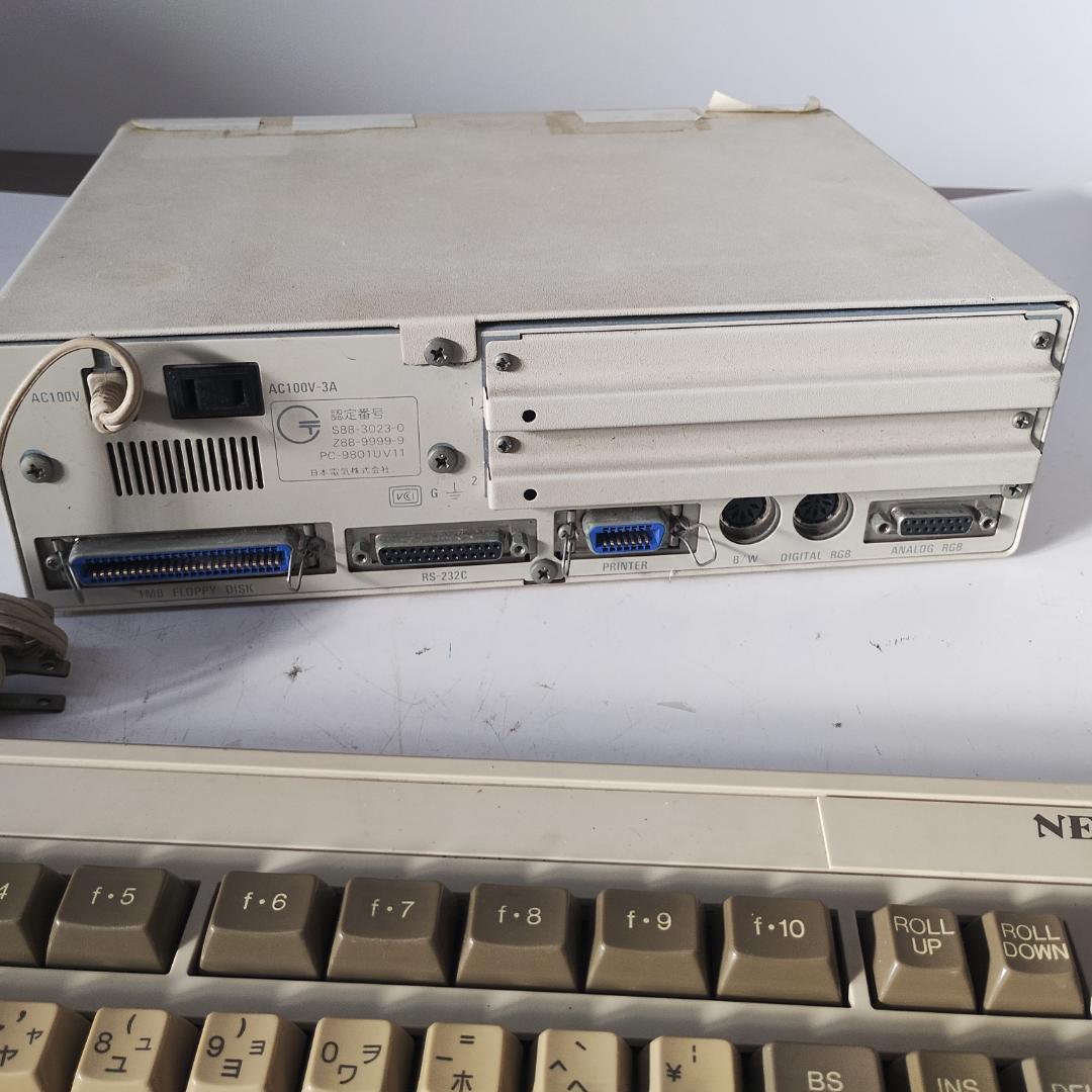 NEC PC-9801U キーボード マウス付き 動作未確認 NEC PC-9801U