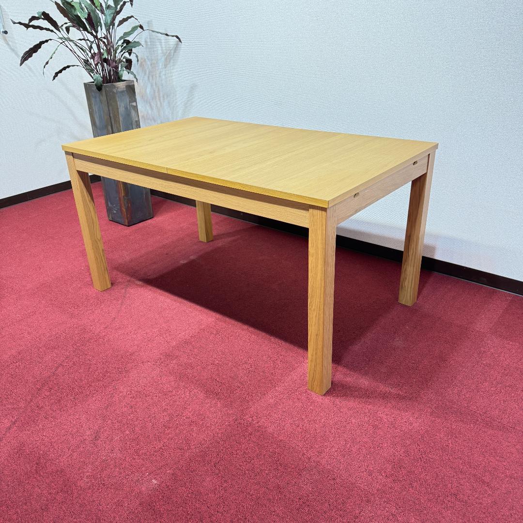 東京23区送料無料　マンション展示場未使用品　IKEAダイニングテーブル