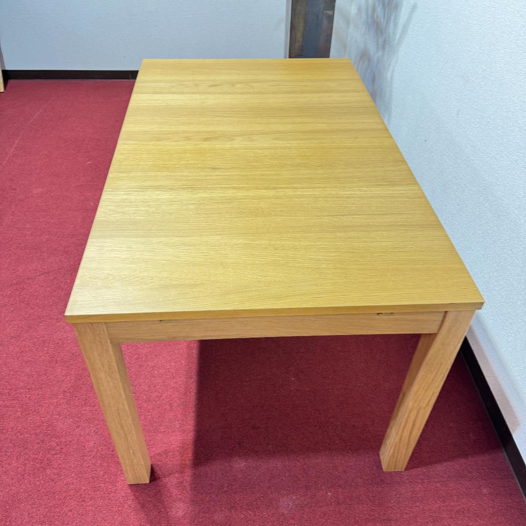 東京23区送料無料　マンション展示場未使用品　IKEAダイニングテーブル
