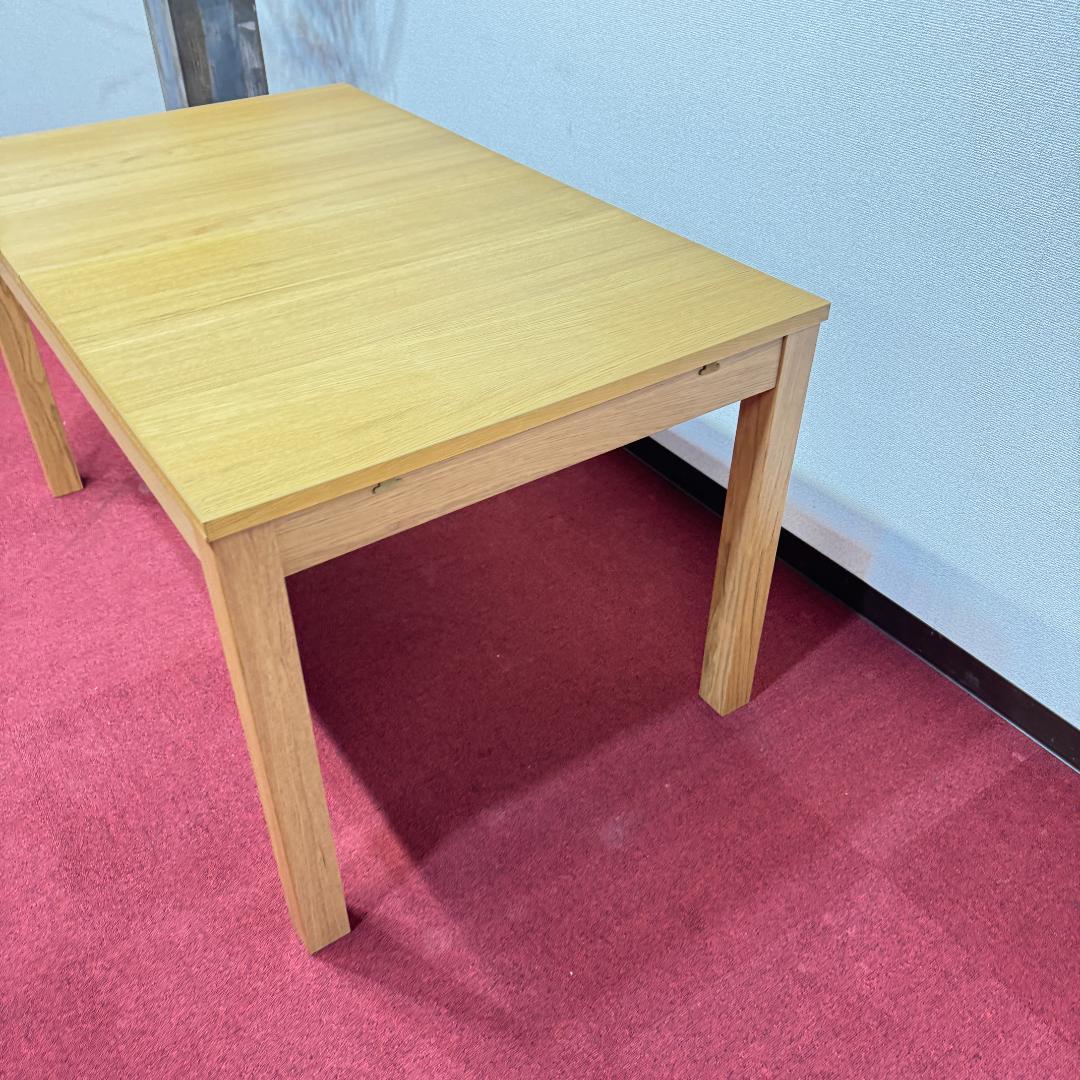 東京23区送料無料　マンション展示場未使用品　IKEAダイニングテーブル