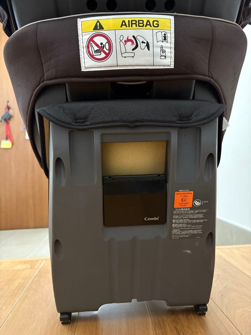 【ゆたか様】クルムーヴスマートISOFIX チャイルドシート　combi