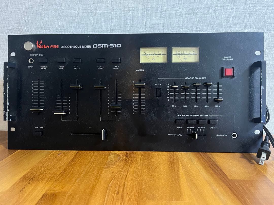 Vesta Fire DSM-310 DJミキサー