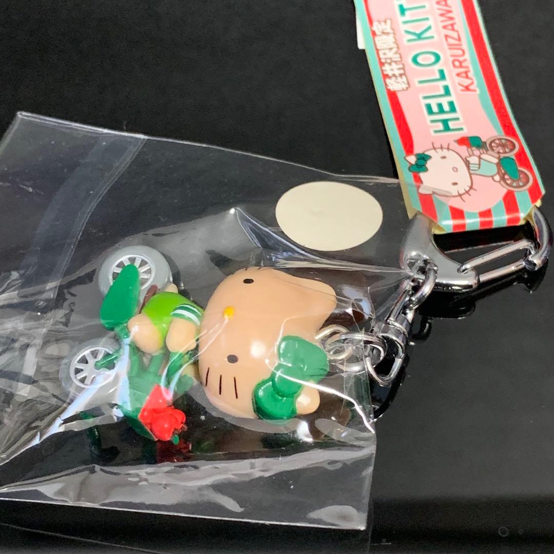 た*ぽ様 《当時物レア》⭐︎HELLO KITTYハローキティ 自転車キーホルダ