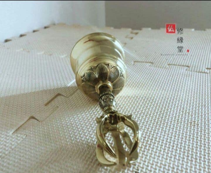 【修縁堂】密教法具 真言宗 五鈷鈴 金剛鈴 鐘 寺院用仏具 真鍮製 17cm