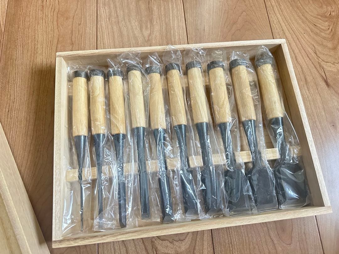 國慶 大工道具 鑿 12本組 叩き鑿 特注 三代目國慶作年輪 組鑿