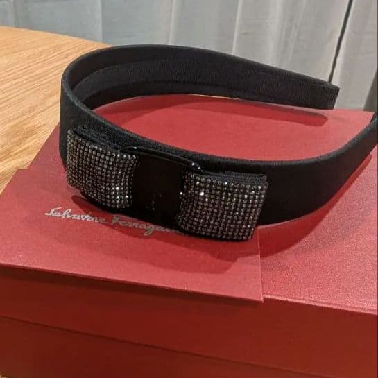 【美品】Salvatore Ferragamo カチューシャ