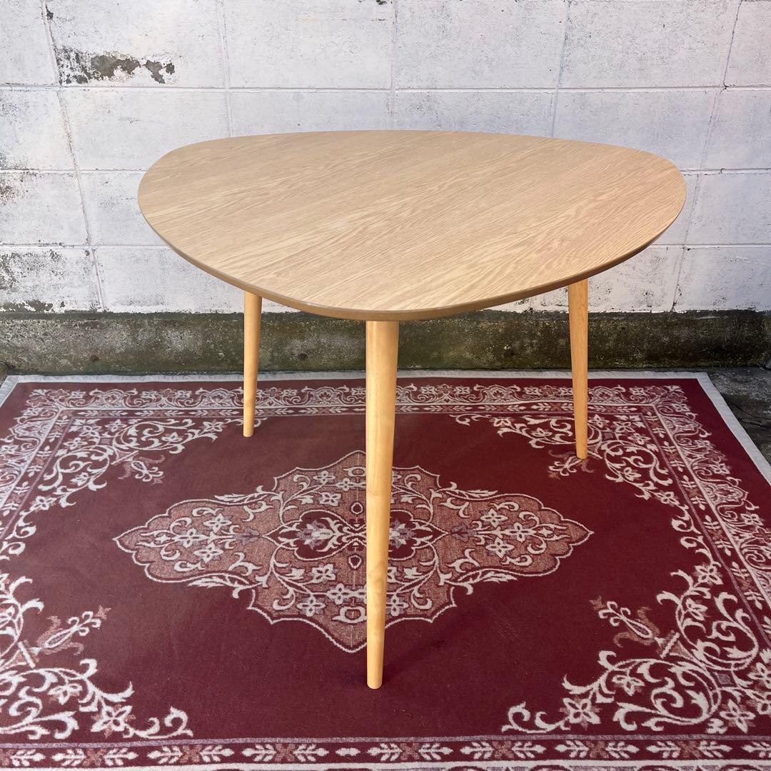 送料無料 NOCE ノーチェ◾️ 三角 木製ダイニングテーブル 三つ脚