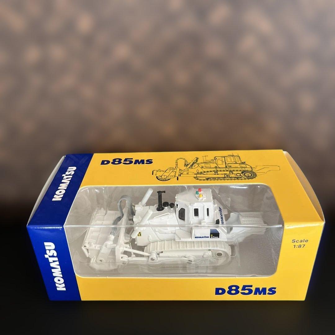 コマツ 建設機械ミニチュア 4点セット