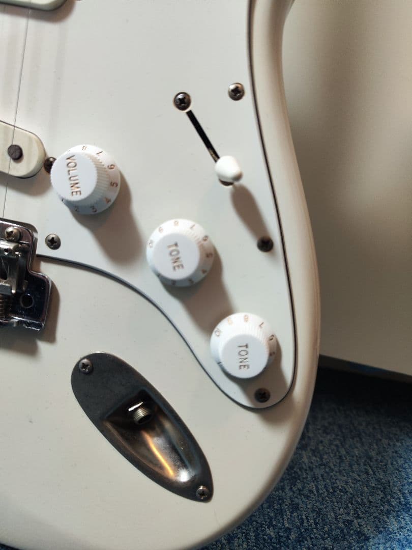 1984 Yamaha ST500R - Faded White ギター 1984 Yamaha ST500R - Faded