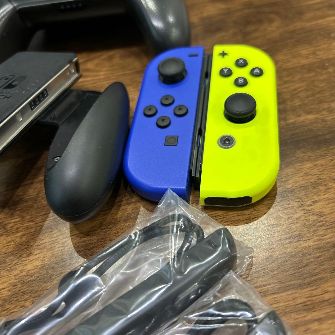 Nintendo Switch 本体 赤/青/黄/緑