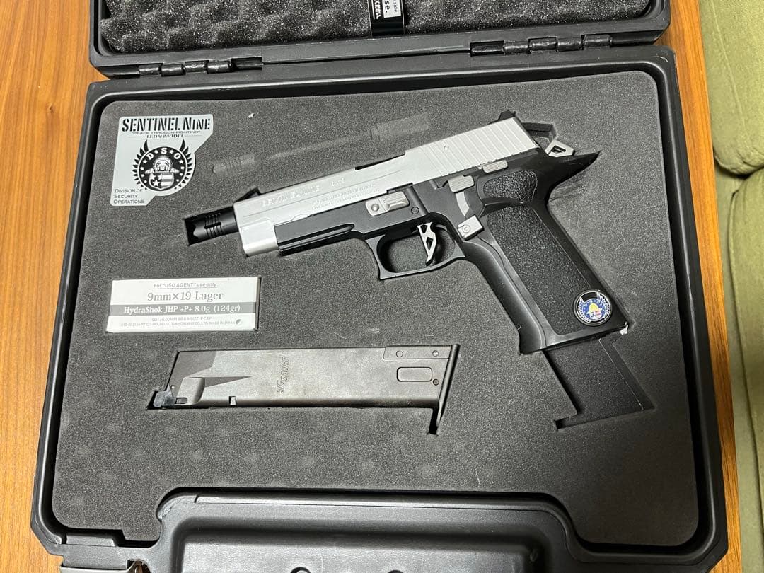 東京マルイ　センチネルナイン レオン バイオハザード　ガスガン　電動ガン